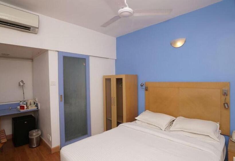 חדר דלוקס, Marina Inn Egmore Chennai