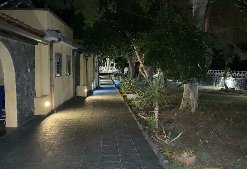 اتاق استاندارد, Al Togo Fitness & Relax