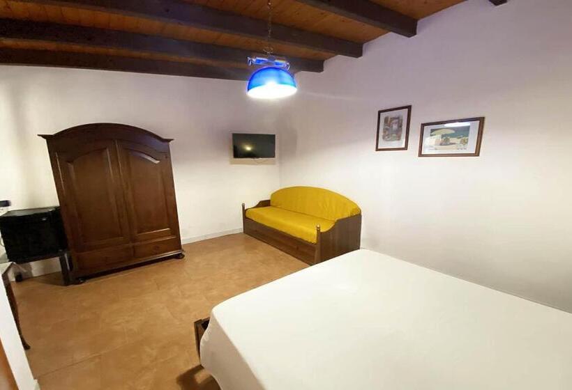 Economy Quadruple Room, Al Togo Fitness & Relax