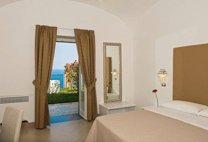 اتاق سوپریور با چشم‌انداز دریا, Villa Gianlica