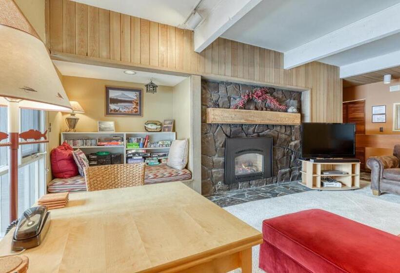 Апартаменты 2 Спальни, Meadow House 15 | Discover Sunriver