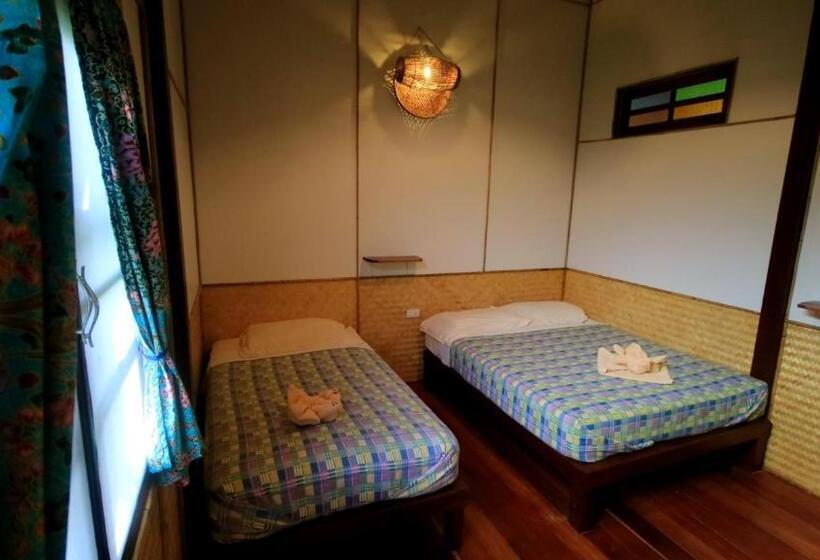 패밀리 룸, Longtail Beach Resort