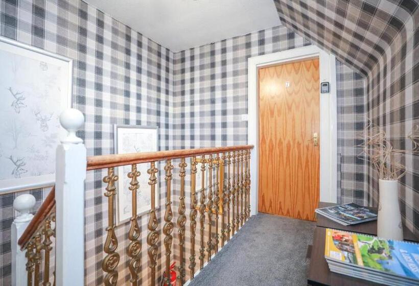 חדר סטנדרט יחיד, Mystayinn Strathblane House