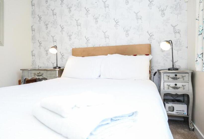 חדר אקונומי, Mystayinn Strathblane House