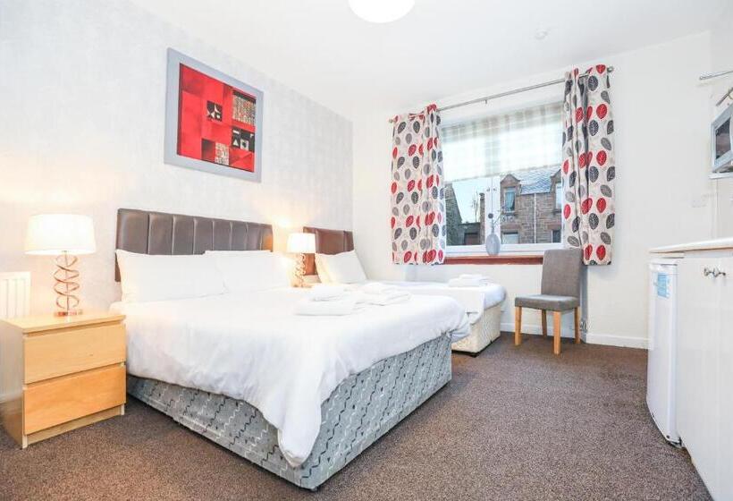 חדר סטנדרט לשלושה, Mystayinn Strathblane House