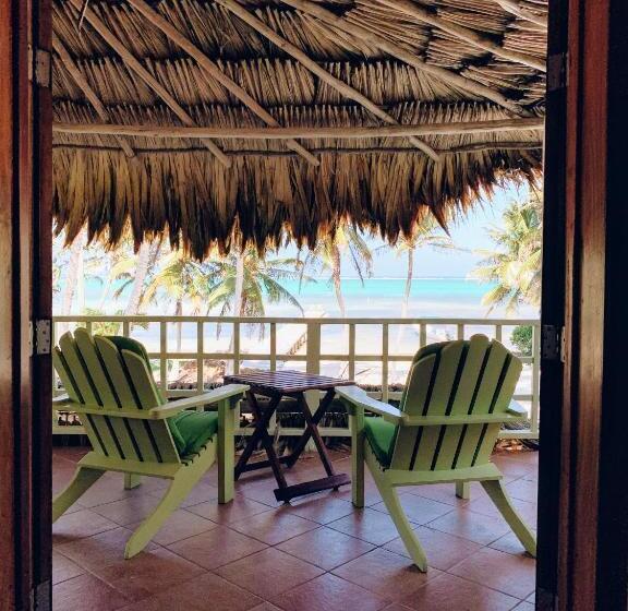 2 Bedroom Superior Suite Sea View, Caye Casa