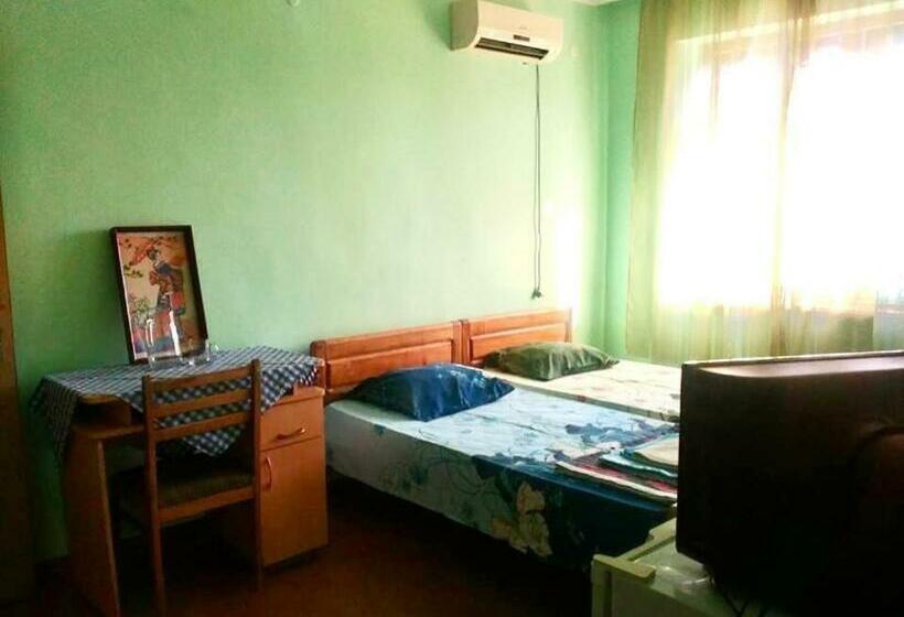 اتاق استاندارد با بالکن, Shorena