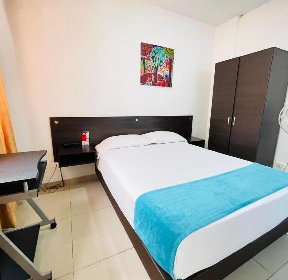 이코노미 룸, Suite Center Pereira