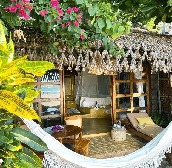 디럭스 4인 룸, Casa Na Praia Tofo  Beach Front