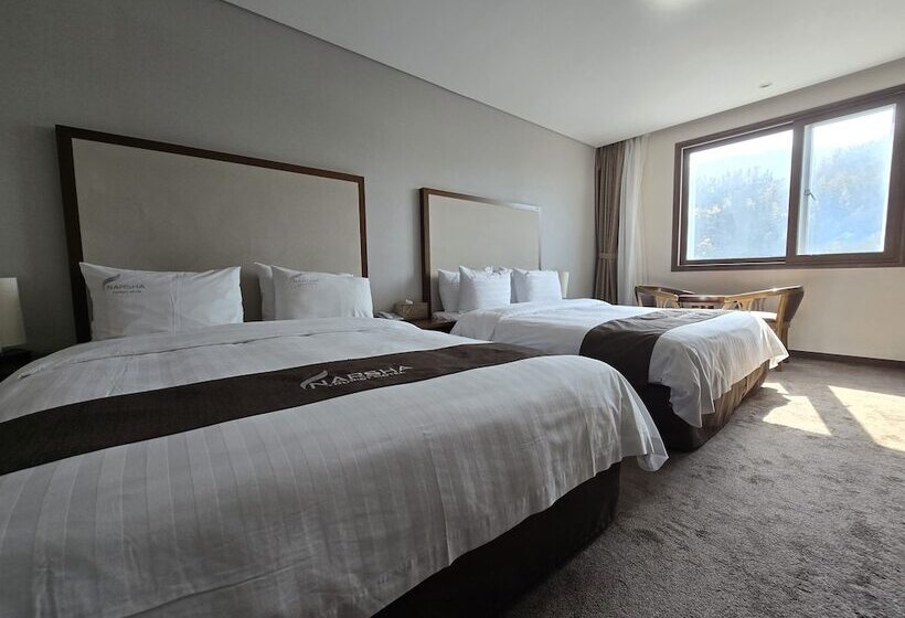 اتاق استاندارد, Yeosu Narsha