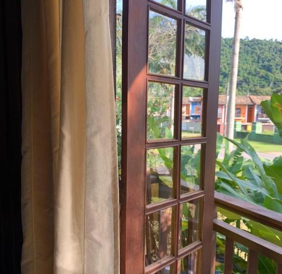 Chambre Standard avec Balcon, Brazish Pousada