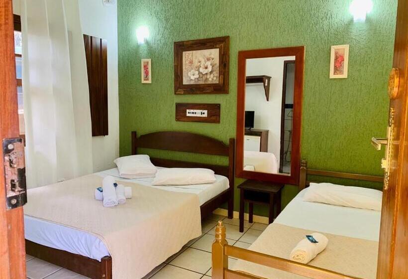 Chambre Triple Standard, Brazish Pousada