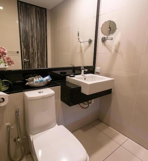 جناح ديلوكس, Sky Hotel Kota Kinabalu
