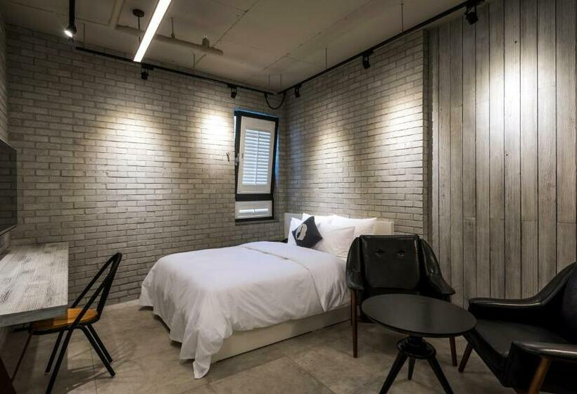 デラックスルーム, The Designers Dongdaemun