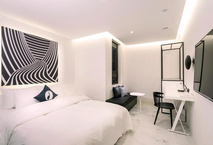 デラックスルーム, The Designers Dongdaemun