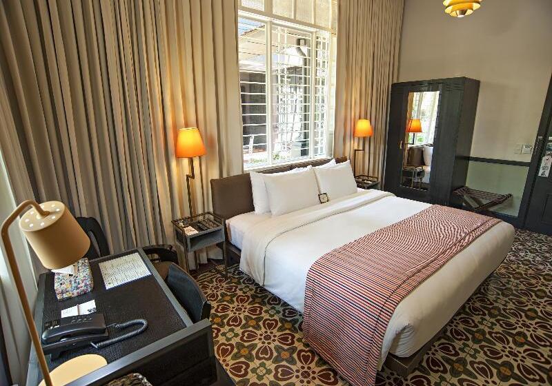 Классический Номер, The Henry Hotel Manila