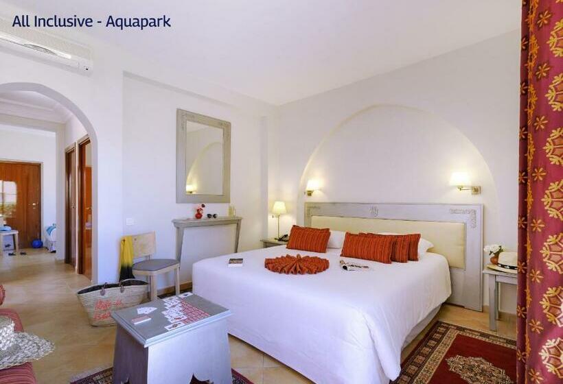 اتاق خانوادگی, Valeria Dar Atlas All Inclusive