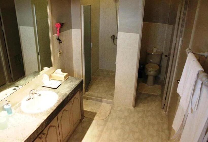 Номер Deluxe Вид на Море, Linaw Beach Resort