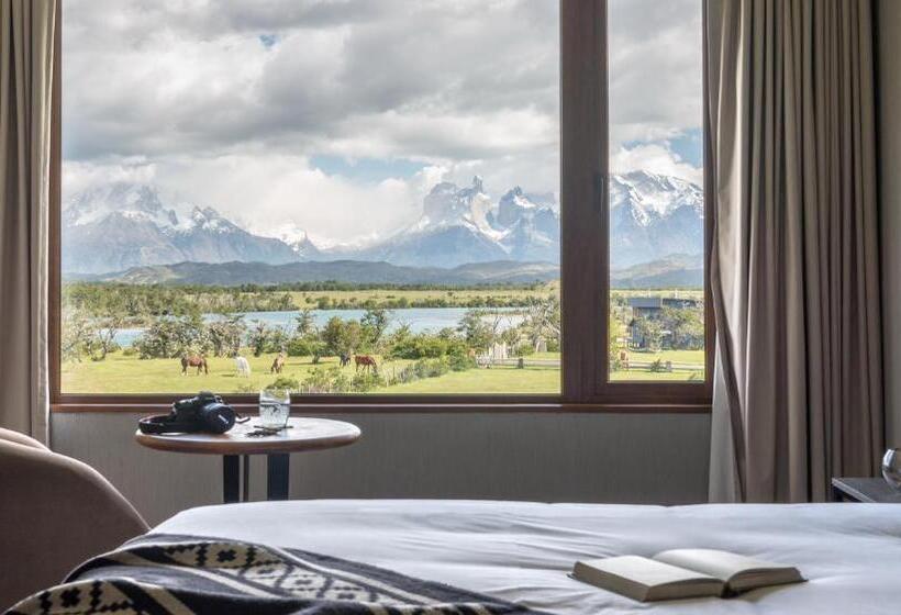 اتاق سوپریور با چشم‌انداز کوهستان, Río Serrano Hotel + Spa