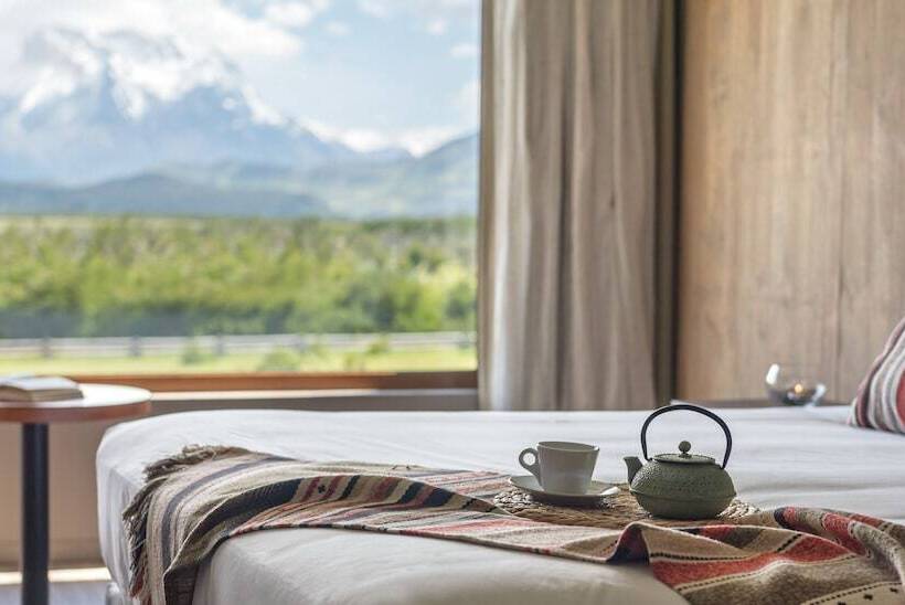 اتاق سوپریور با چشم‌انداز کوهستان, Río Serrano Hotel + Spa