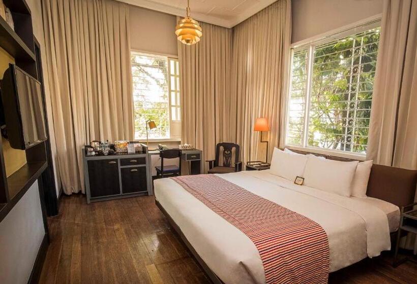 Классический Номер, The Henry Hotel Manila