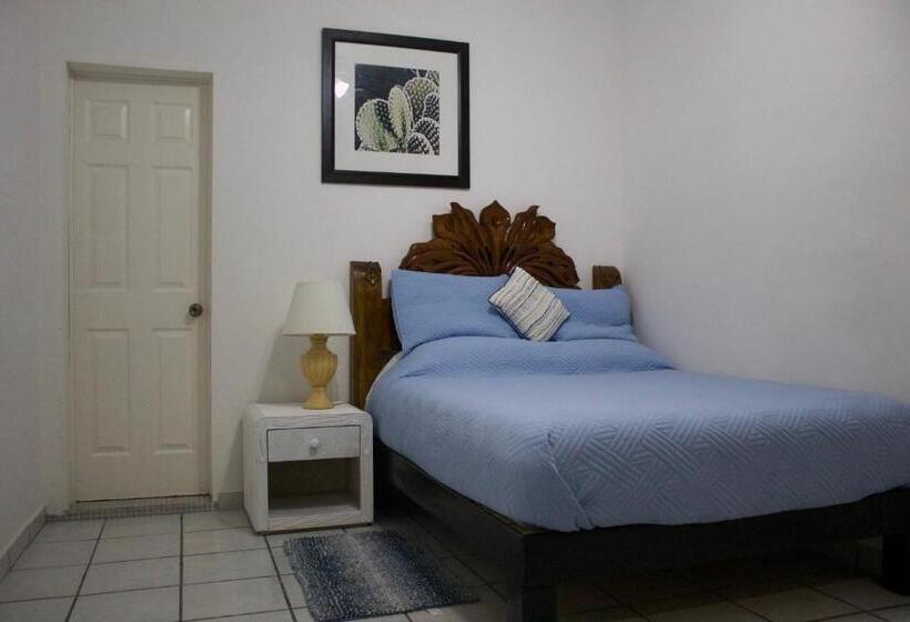 Standard Studio, Boutique Hotel & Suites Hacienda Lord Twigg