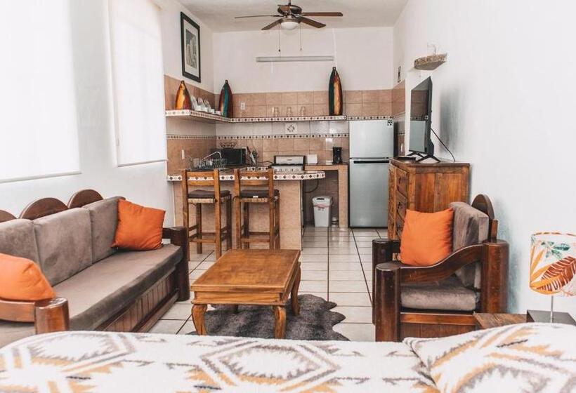 Deluxe Studio, Boutique Hotel & Suites Hacienda Lord Twigg