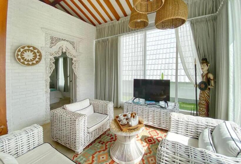 Семейный Номер, Piramida S White Villa S Bali   Joglo