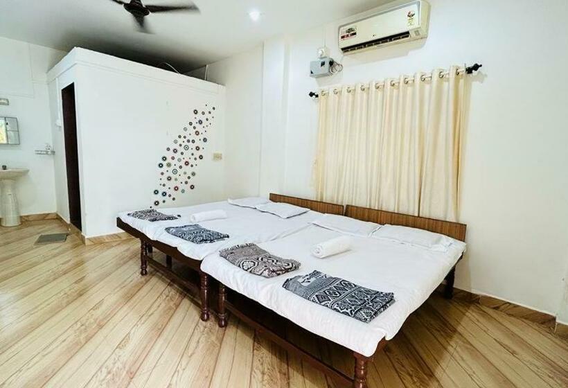 Номер Deluxe, Stay On The Way Resort Mandwa Alibag