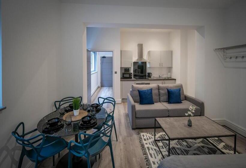 Standaard Studio, Dream Apartments Harrington Street Liverpool