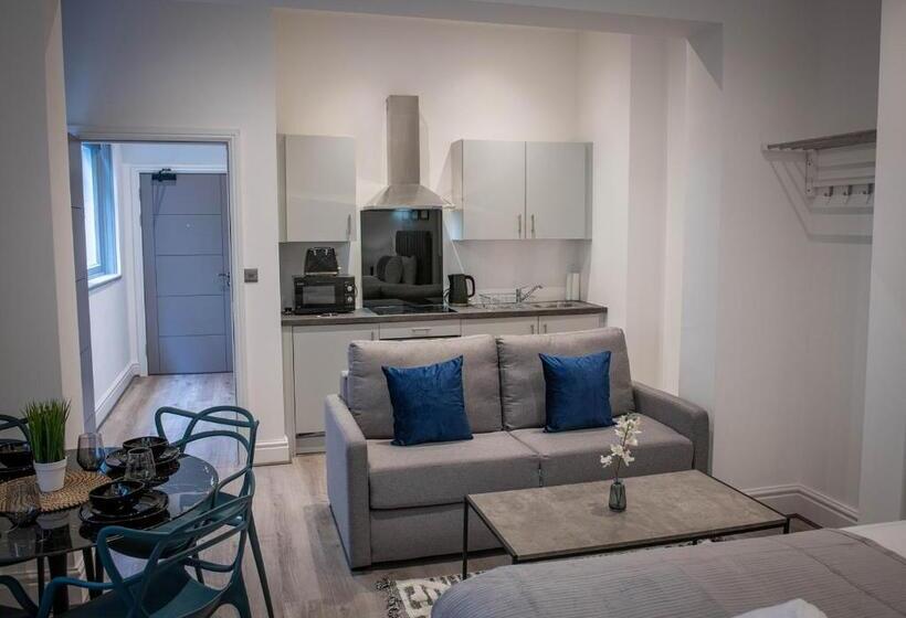 Standaard Studio, Dream Apartments Harrington Street Liverpool