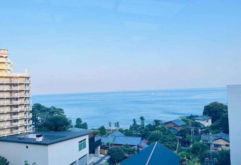 اتاق خانوادگی با چشم‌انداز جانبی دریا, Esperanza Resort Atami エスペランサリゾート熱海