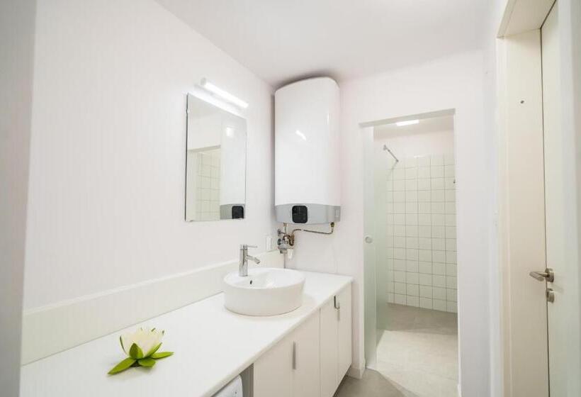 Студия Superior, Squash Apartments & Studios