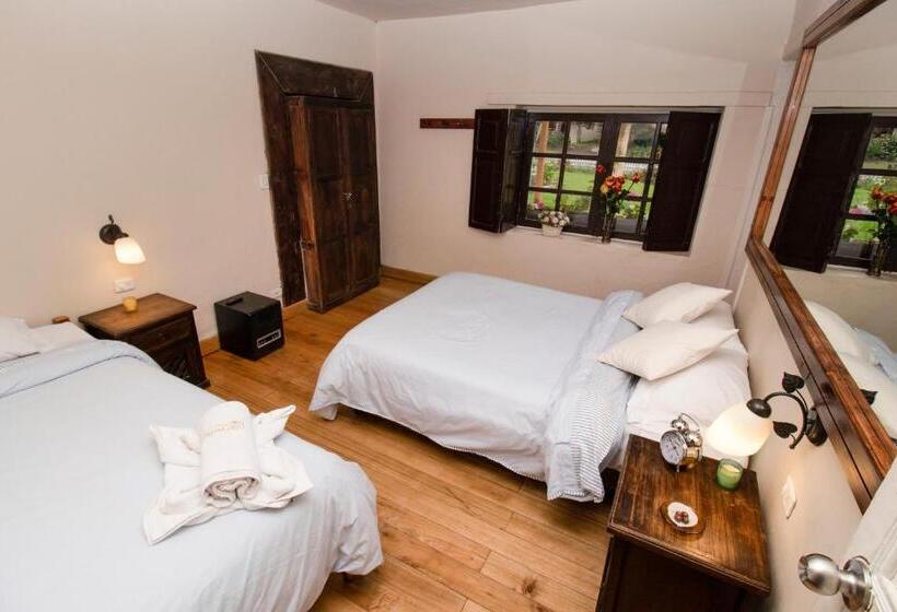 스탠다드 룸, Hosteria Papagayo Cotopaxi