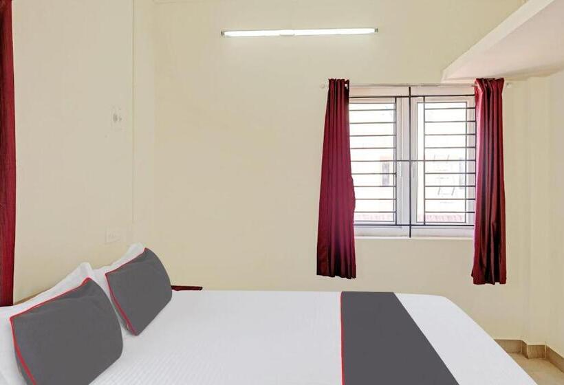 Трехместный Номер Deluxe, Collection O Orchid Residency Medavakkam
