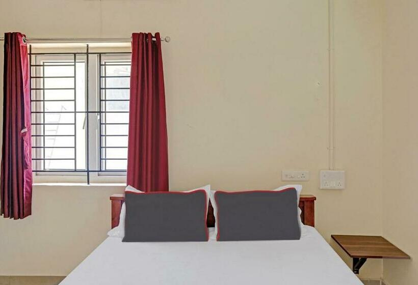 Трехместный Номер Deluxe, Collection O Orchid Residency Medavakkam