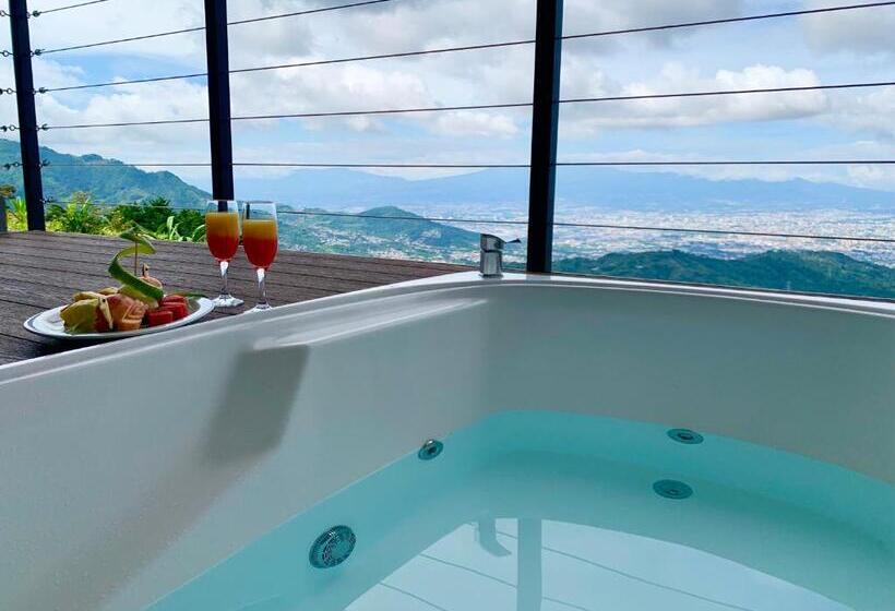 Family Suite, Colinas Altavista