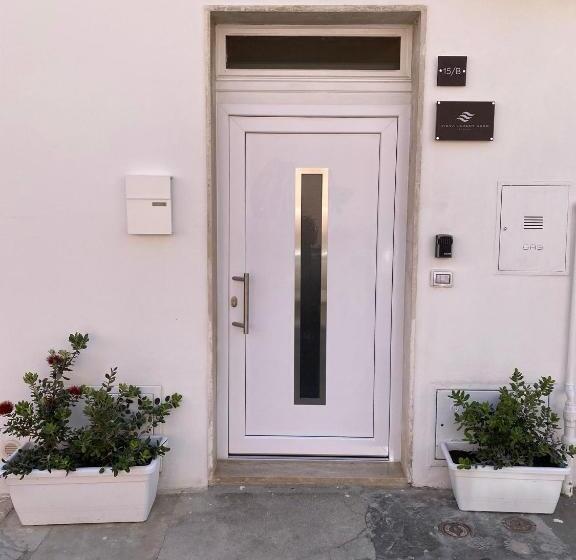 اتاق استاندارد, Visavi  Luxury Room