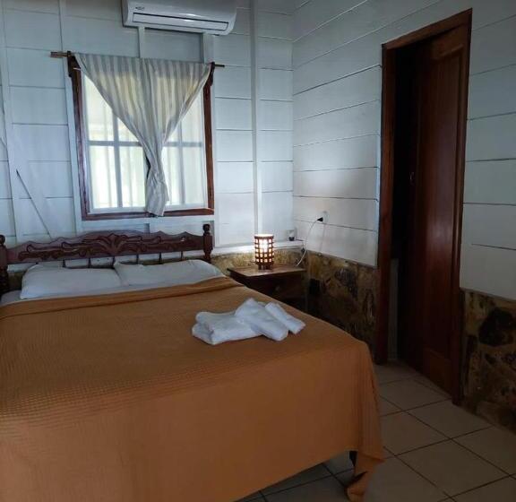 اتاق عادی, Sunset Bay B&b
