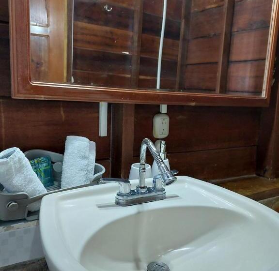 اتاق استاندارد, Sunset Bay B&b