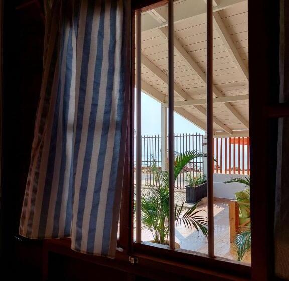 اتاق استاندارد, Sunset Bay B&b