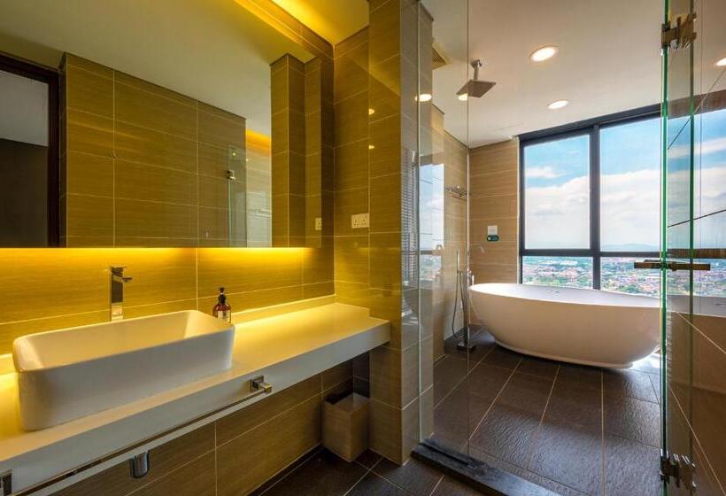 سوییت سوپریور, Greystone 99 Suites