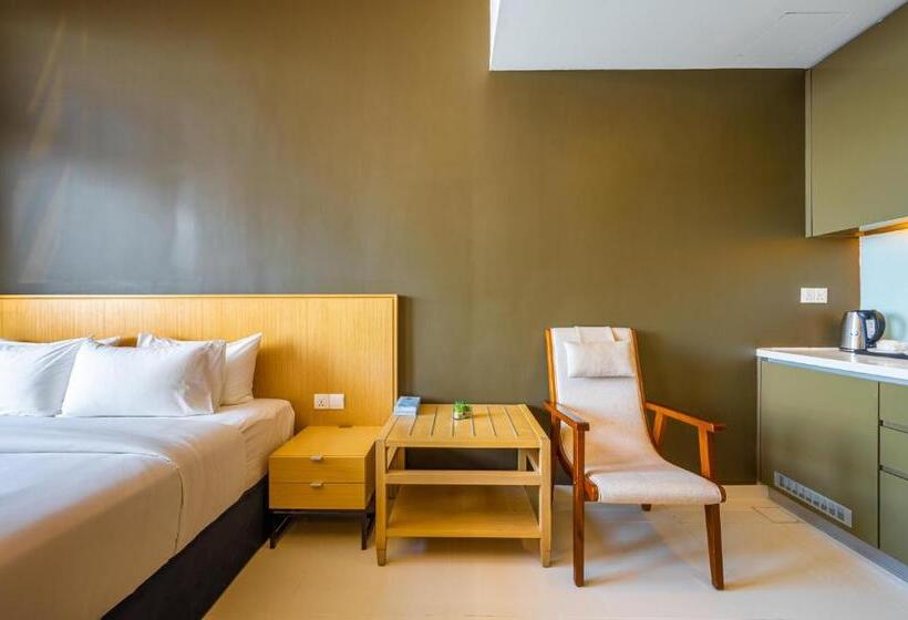 سوییت سوپریور, Greystone 99 Suites