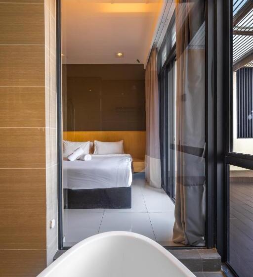 سوئیت با بالکن, Greystone 99 Suites