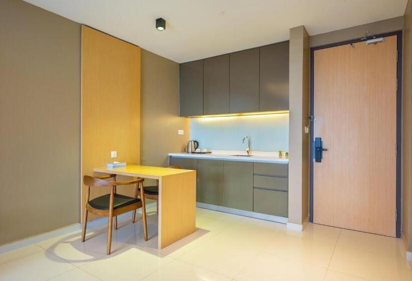 سوئیت اجرایی با تخت کینگ, Greystone 99 Suites