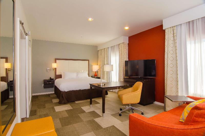 Студио Стандарт Кровать Кинг, Hampton Inn & Suites Huntsville