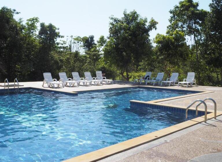 标准间, Poonsap Resort