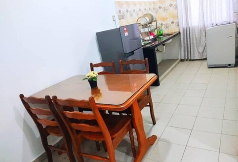 Апартаменты 3 Спальни, Shell Out Cenang Beach Resort