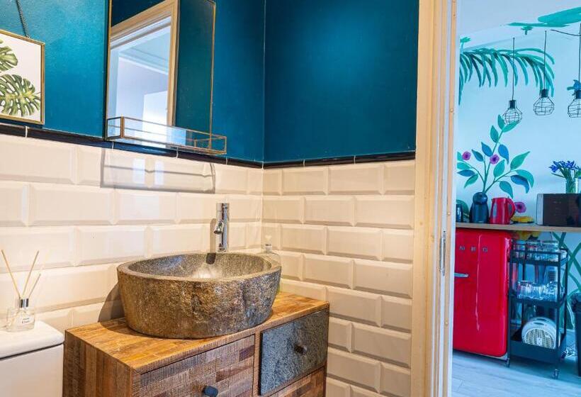 חדר סטנדרד יחיד חדר אמבטיה משותף, Botanic Rooms