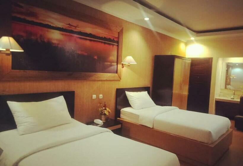 Номер Deluxe, Kencana Rembang